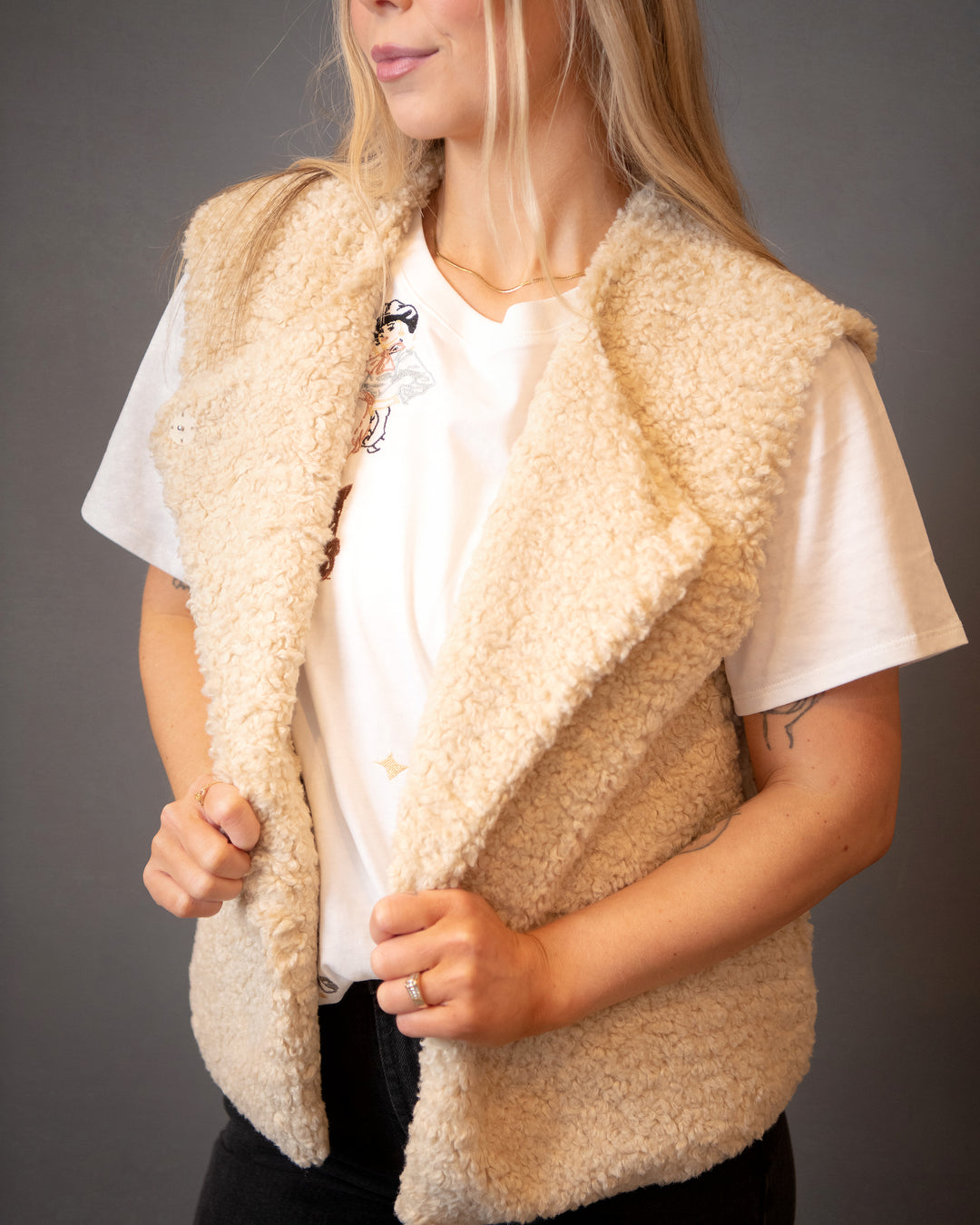 Vanessa Sherpa Vest